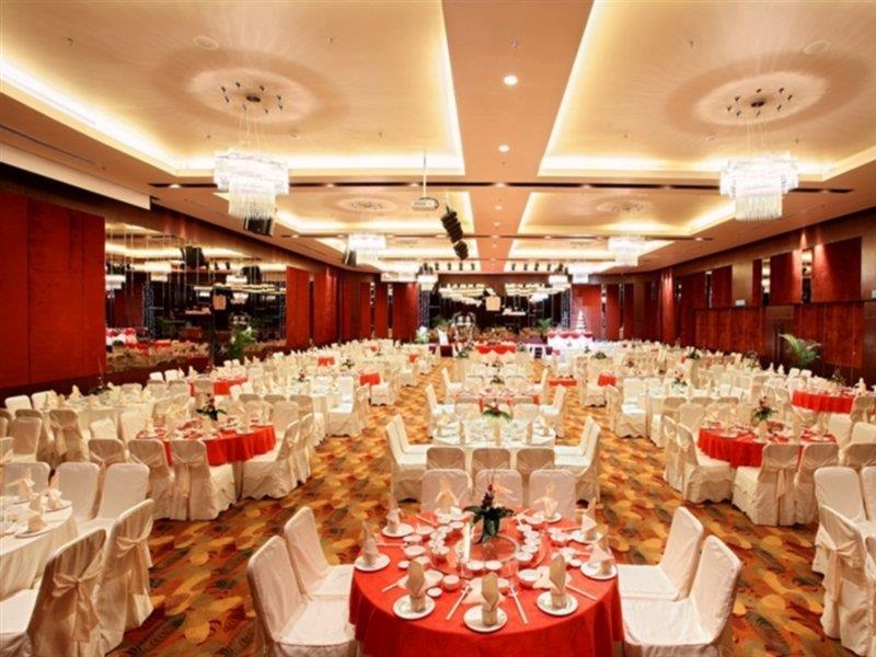 Eastin Penang 4* Sungai Dua Bukit
